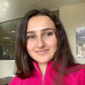 Meet your Posher, Anna